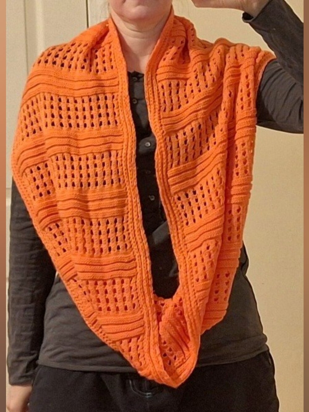 ◼️✨️INFINTY SCARF✨️◼️ - Picture 3 of 9